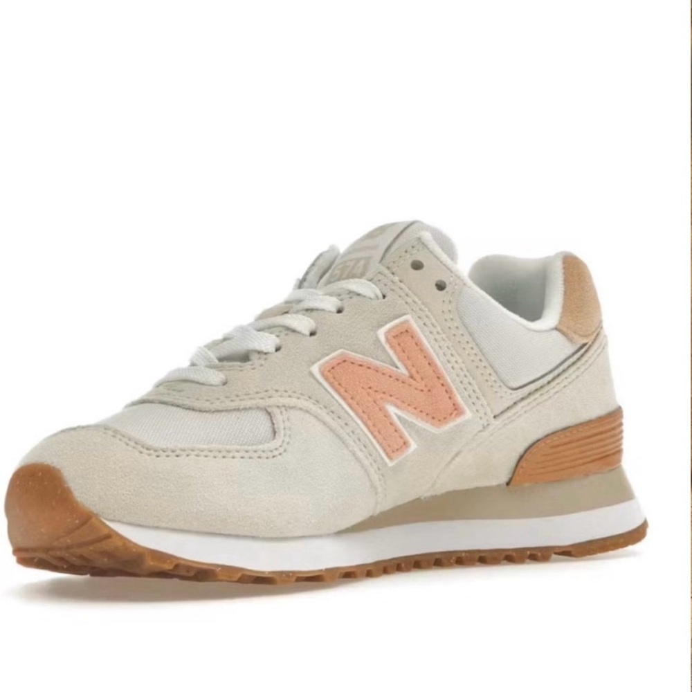New Balance 574 Peach/Cream Sneakers